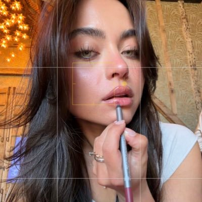 aycalicemi's profile picture