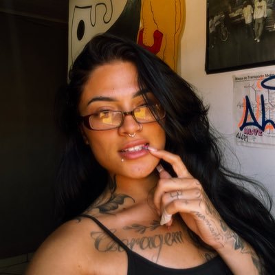 VIOLENTAMENTE PACÍFICO.'s profile picture