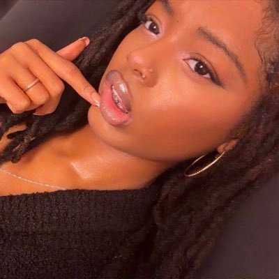 handshakeshugz's profile picture