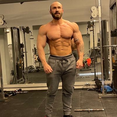 korhanballi's profile picture