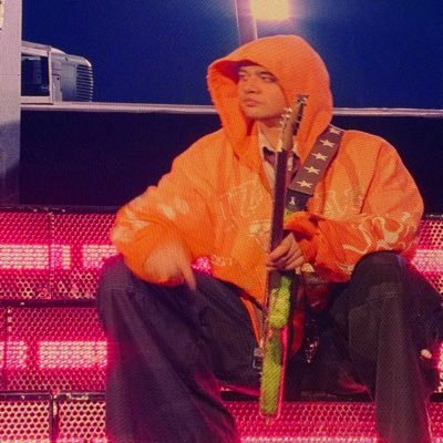 mic's profile picture