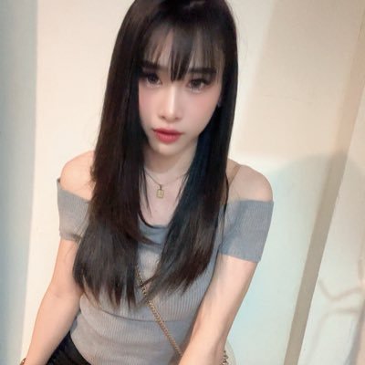 ขนม_ที่แปลว่าอร่อยอ่ะ 😋's profile picture
