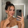 Chloe profil fotoğrafı