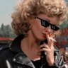 Olivia Newton-Jaguar™ profil fotoğrafı