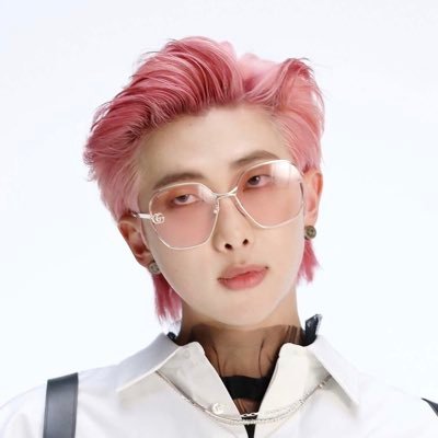 tay⁷ misses BTS in Stanford :('s profile picture