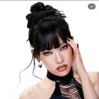 nyx ⁵ . ꨄ︎'s profile picture