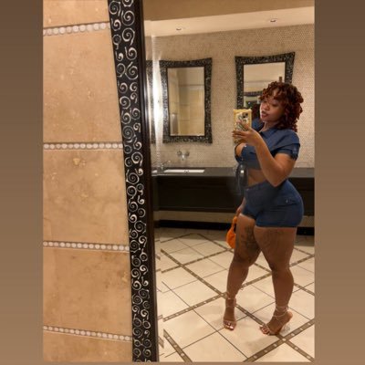 lil cut🧚🏽♀️🖤✨'s profile picture