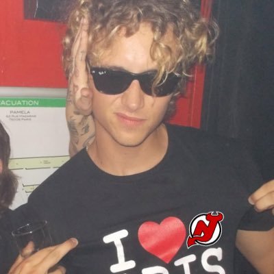 angelsuecult's profile picture