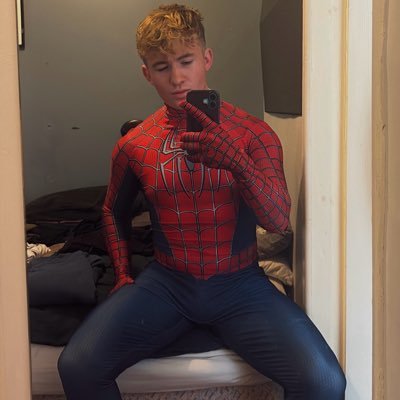 isaac james's profile picture