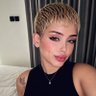 Mia F-16 ⭑'s profile picture