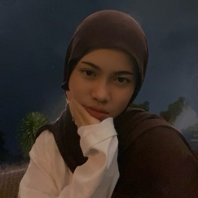 fiza's profile picture
