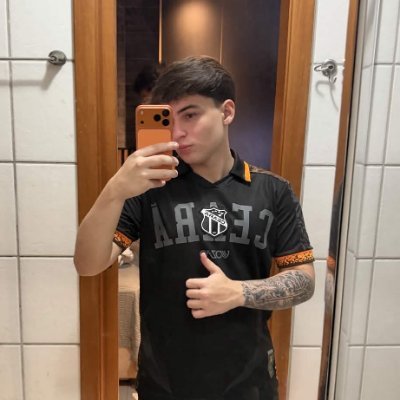 vinaolek's profile picture