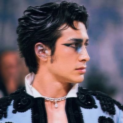 𝒆𝒍𝒍𝒚 ★ AMAZE³'s profile picture