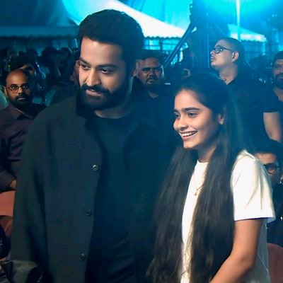 🦚Sandhya_NTR🐉's profile picture