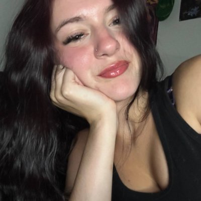 mochibelliee's profile picture