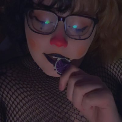 Alt_Clown_Mommy's profile picture