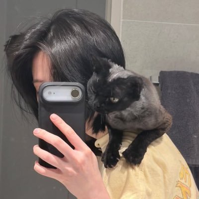 yas's profile picture