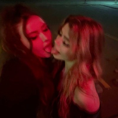 ✨ 2 folles 1 compte ✨'s profile picture