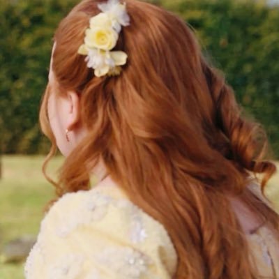 e's profile picture