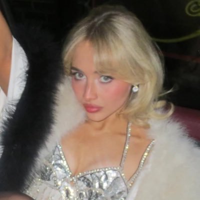 mia ᢉ𐭩's profile picture