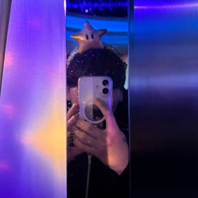 usj_____y39's profile picture