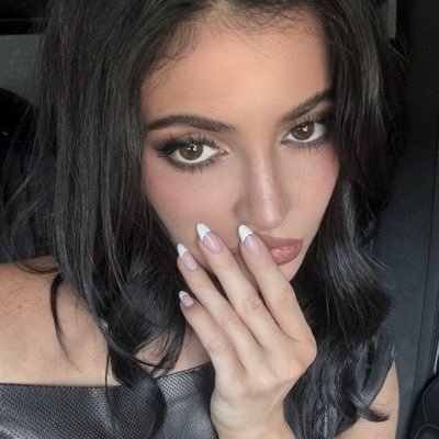 loriemistyu's profile picture