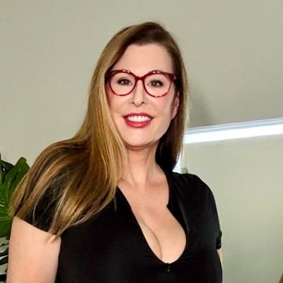 Elaina's profile picture