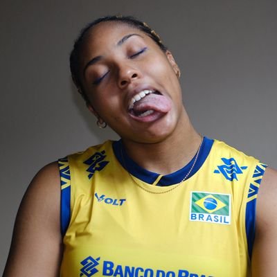 helena's profile picture