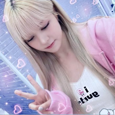ela 🎀's profile picture