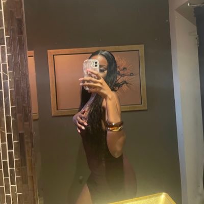 bluenewmewn's profile picture