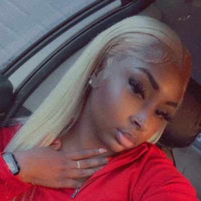 BigNuneexx😎's profile picture