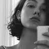 LAURA's profile picture