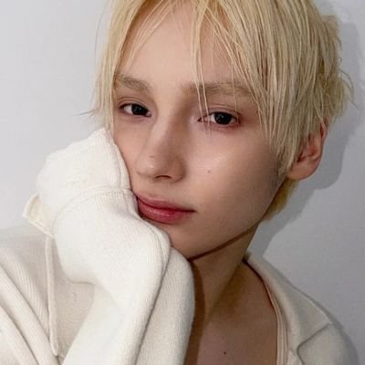 𐔌՞◜~◝՞𐦯's profile picture