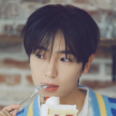 재늬(≧∀≦)ྀི's profile picture