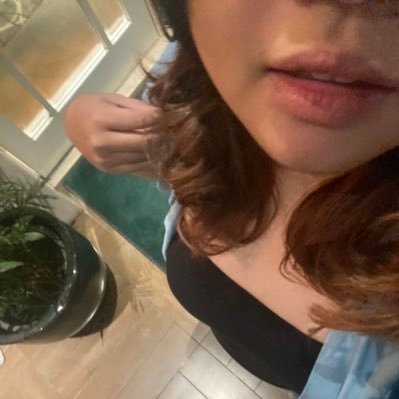 nadia's profile picture