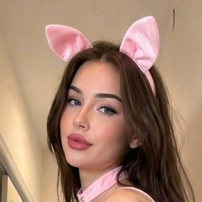 Lana Bloom's profile picture