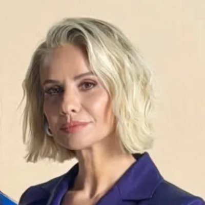 Esra Erol'a Dair's profile picture