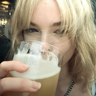 punkrockeilish's profile picture