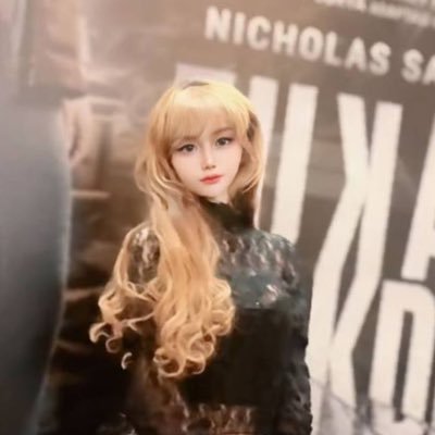 shemalesange's profile picture