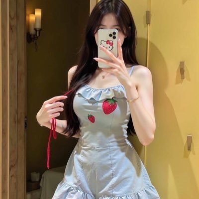 nxalby's profile picture