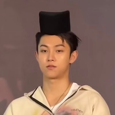 rae's profile picture