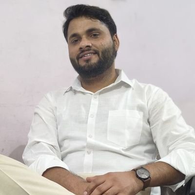 HrMukul's profile picture