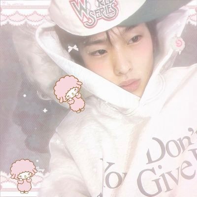 sofy‧₊˚♪࿐₊˚⊹'s profile picture