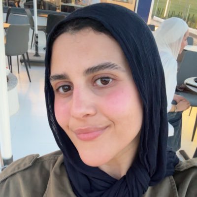 سُرى's profile picture