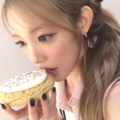 isa โ ห๏ฝกโเฑจเงห's profile picture