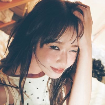 elise's profile picture