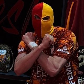𝐁𝐀𝐘 𝐨𝐧 𝐅𝐢𝐫𝐞's profile picture