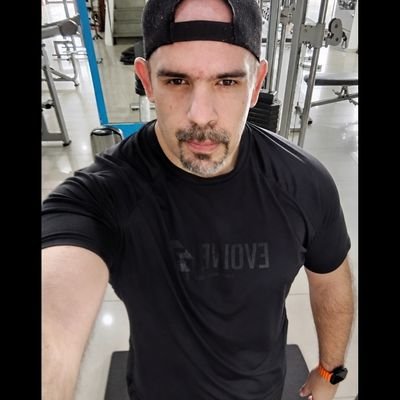 𝓔𝓵 𝓖𝓾𝓲𝓼𝓱𝓮 🇵🇾🇦🇷🌪️🐔's profile picture