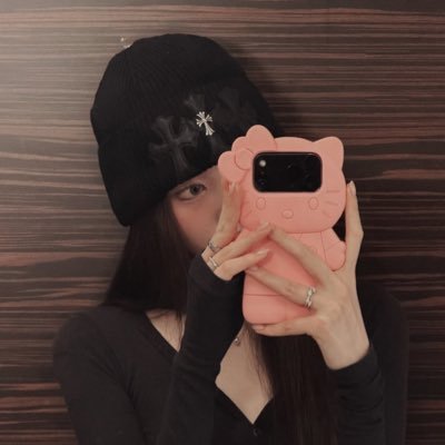nyangzeoz's profile picture