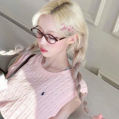 el 𐙚˚.'s profile picture